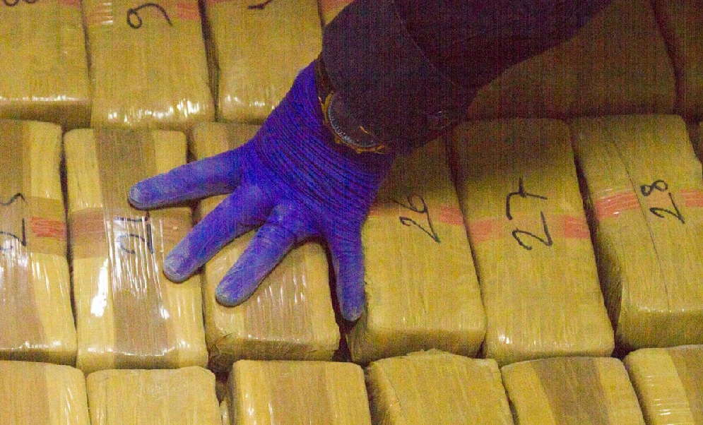 Контрабандный вывоз сигарет на 200 млн тенге пресекли в ЗКО